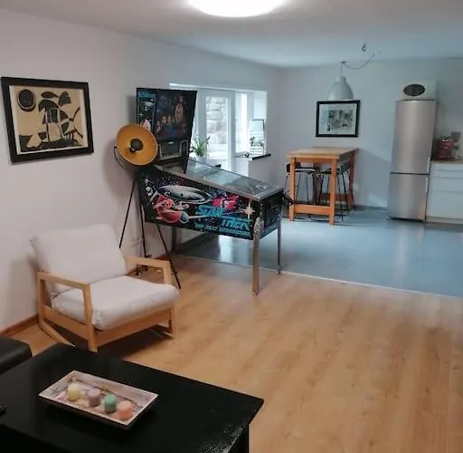 Gemuetliche Rothaarsteig Sauna Ruhrtal Hill アパート *